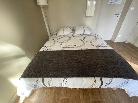 Deluxe Apart Daire, Banyolu/Duşlu, Park Manzaralı (Studio Courbet)