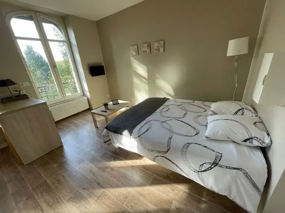 Deluxe Apart Daire, Banyolu/Duşlu, Park Manzaralı (Studio Courbet)