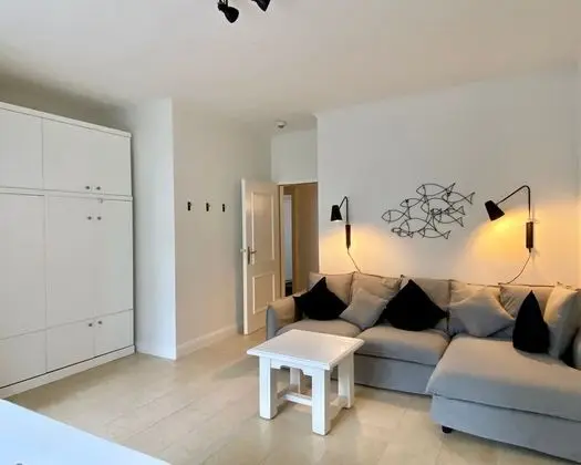 Apart Daire, Veranda
