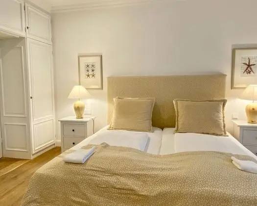 Apart Daire, Veranda