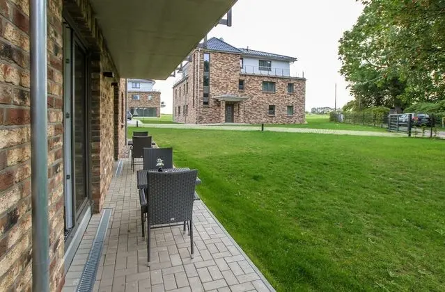 Classic Apart Daire, 1 Büyük (Queen) Boy Yatak, Sigara İçilmez, Golf Manzaralı