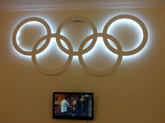 Üç Kişilik Oda, Ortak Banyo