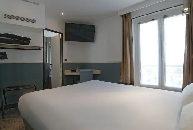 Comfort Tek Büyük veya İki Ayrı Yataklı Oda