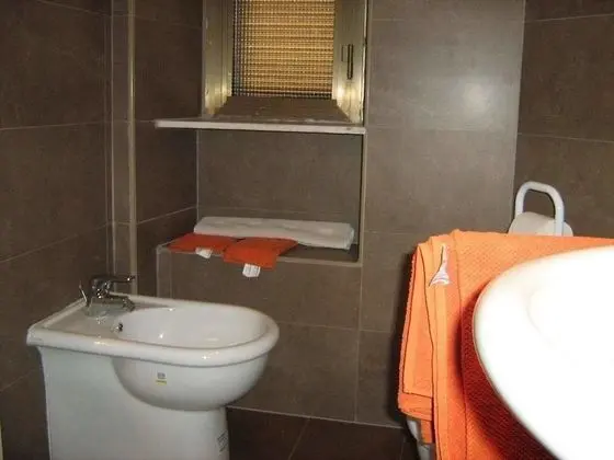 Comfort Tek Büyük veya İki Ayrı Yataklı Oda, Şehir Manzaralı