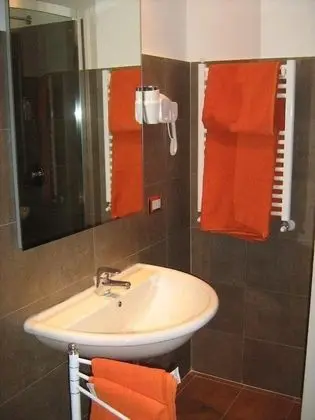 Comfort Tek Büyük veya İki Ayrı Yataklı Oda, Şehir Manzaralı