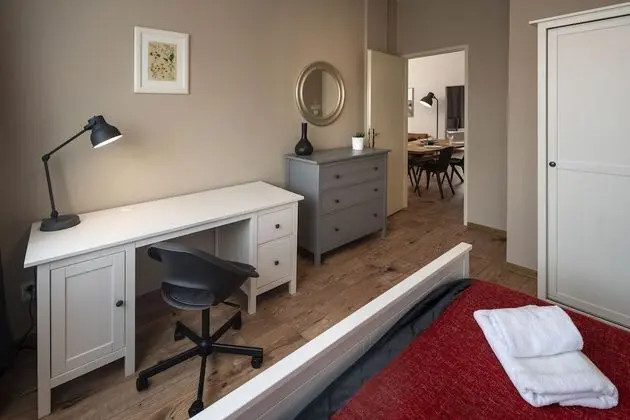 Economy Stüdyo, 1 Büyük (Queen) Boy Yatak, Ortak Banyo