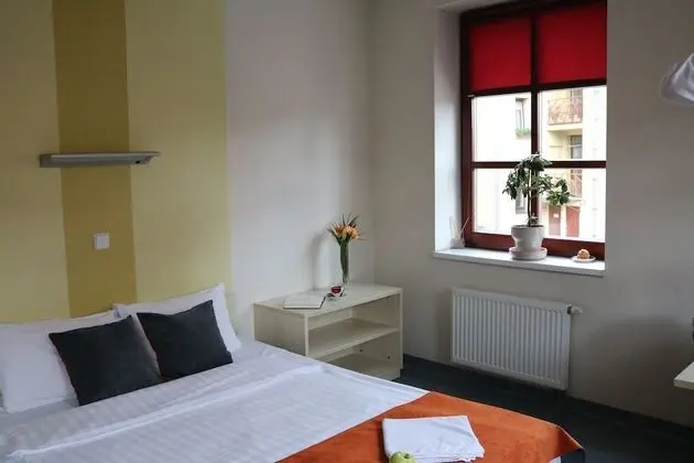 Luxury Tek Büyük Yataklı Oda