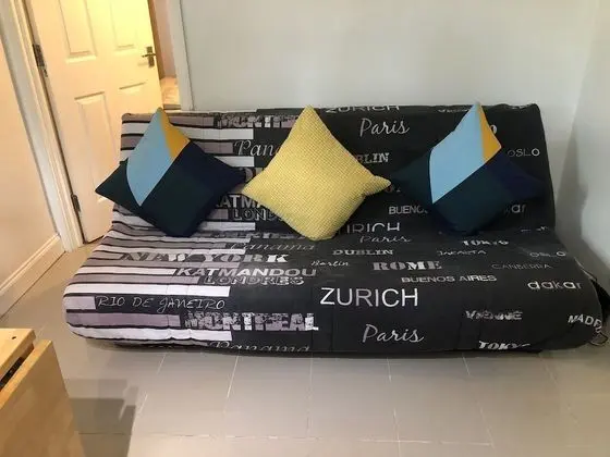 Apart Daire, Banyolu/Duşlu (Copthorne Mews Ub3 4bn   )