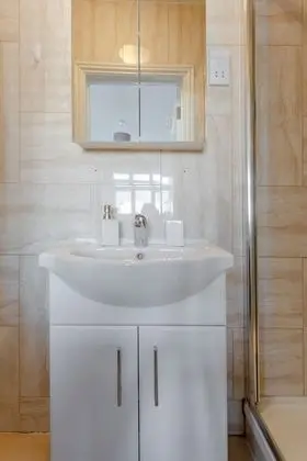 Deluxe Tek Büyük Yataklı Oda, 1 Çift Kişilik Yatak, Banyolu/Duşlu
