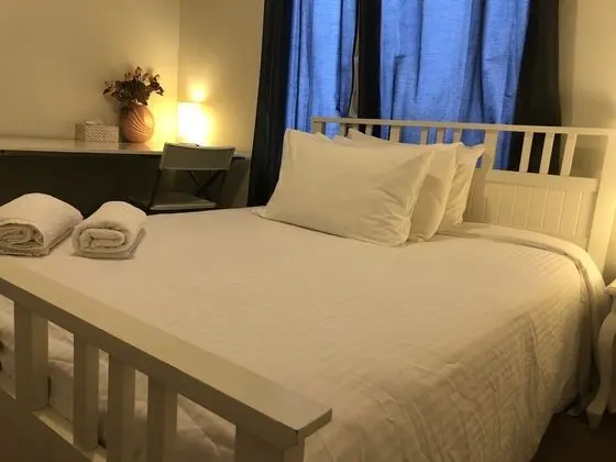 Standard Tek Büyük Yataklı Oda, Ortak Banyo