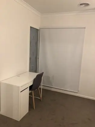 Tek Büyük Yataklı Oda (with Private Bathroom 8)