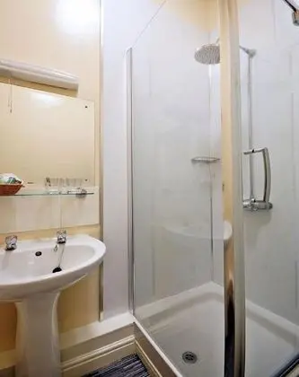 İki Ayrı Yataklı Oda, 2 Tek Kişilik Yatak