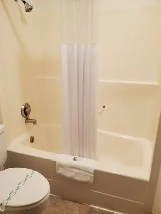 Deluxe Süit, Sigara İçilmez