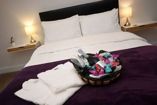 Deluxe Tek Büyük Yataklı Oda, Banyolu/Duşlu