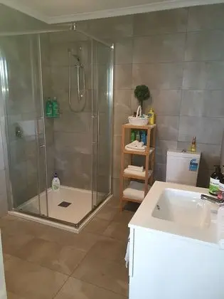 Exclusive Tek Büyük Yataklı Oda