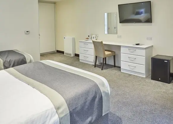 Accessible Double or Twin Room, Multiple Beds
