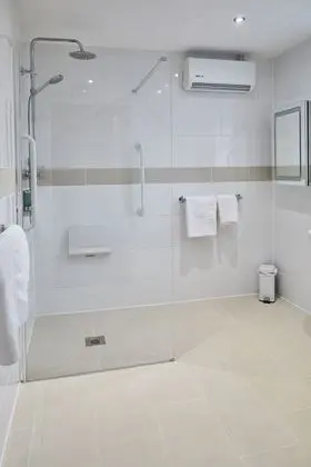 Accessible Double or Twin Room, Multiple Beds