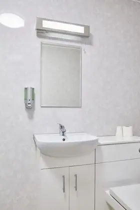 Tek Büyük Yataklı Oda, 1 Çift Kişilik Yatak