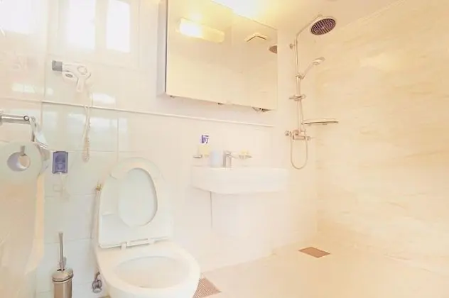 Tek Büyük Yataklı Oda (2F - Heineken)