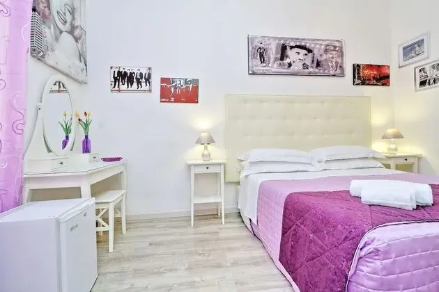 Tek Büyük veya İki Ayrı Yataklı Oda