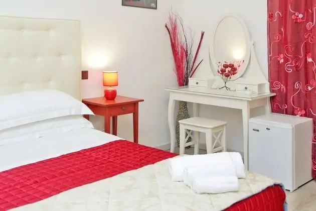 Tek Büyük veya İki Ayrı Yataklı Oda