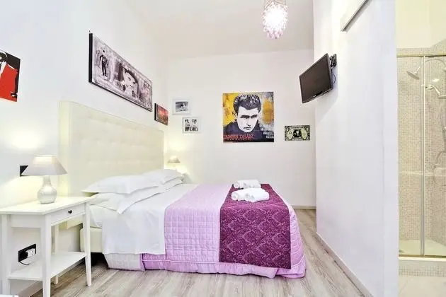 Tek Büyük veya İki Ayrı Yataklı Oda