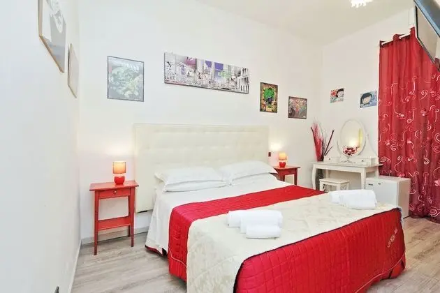 Tek Büyük veya İki Ayrı Yataklı Oda