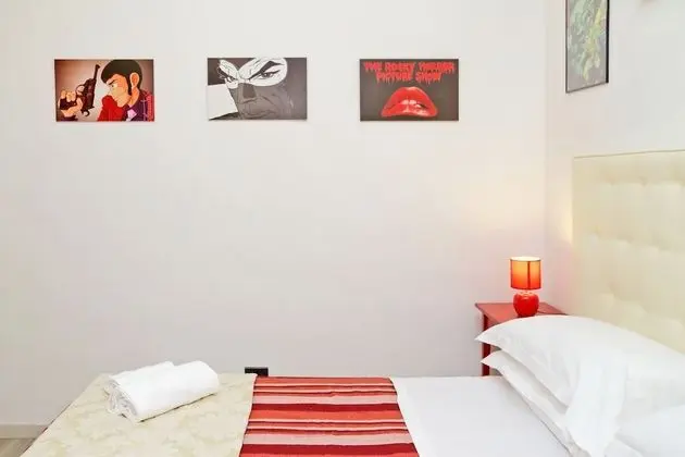 Tek Büyük veya İki Ayrı Yataklı Oda