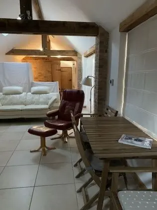 Stüdyo, Banyolu/Duşlu