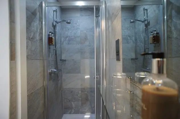 Basic Tek Kişilik Oda, Özel Banyo (External)