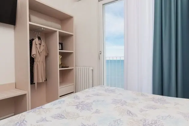 Tek Büyük Yataklı Oda, Deniz Manzaralı