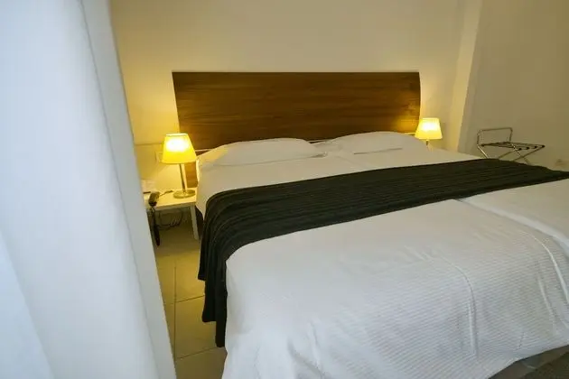 Standard Tek Büyük Yataklı Oda, Balkon, Deniz Manzaralı (frontal)