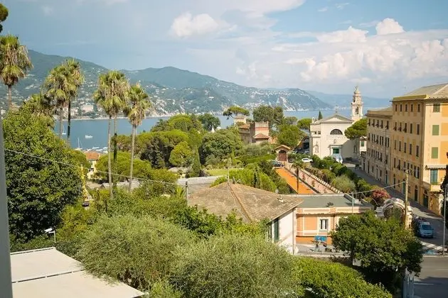 Üç Kişilik Oda, Balkon, Deniz Manzaralı (frontal)
