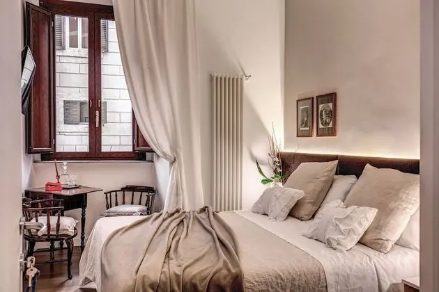 Standard Tek Büyük veya İki Ayrı Yataklı Oda