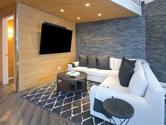 Ev (APRES Chalet)