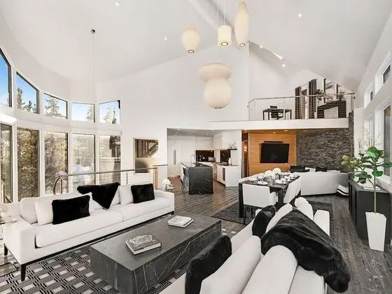 Ev (APRES Chalet)