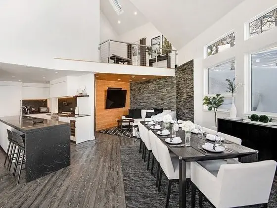 Ev (APRES Chalet)