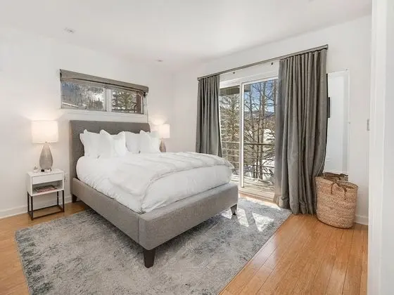 Ev (APRES Chalet)