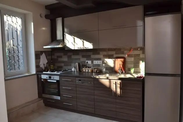 Standard Tek Büyük veya İki Ayrı Yataklı Oda, Ortak Banyo