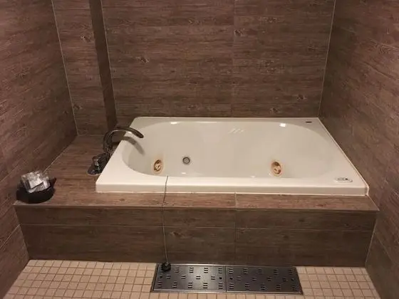 Economy Tek Büyük Yataklı Oda, Sigara İçilebilir