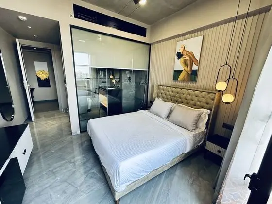 Deluxe Tek Büyük Yataklı Oda