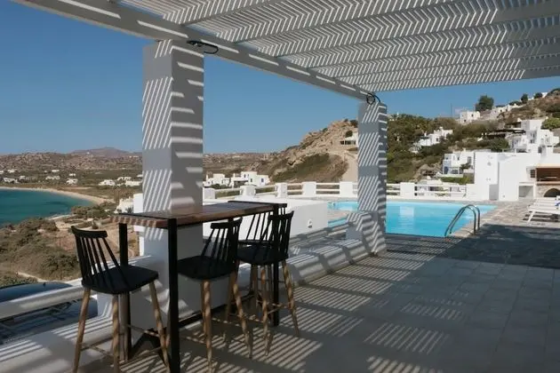 Villa, Deniz Manzaralı (Portara)