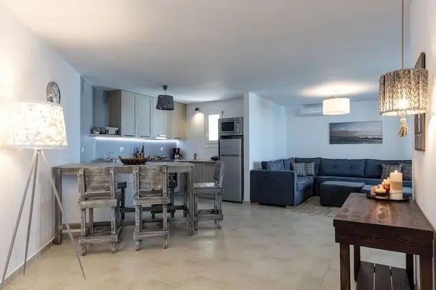 Villa, Deniz Manzaralı (Portara)