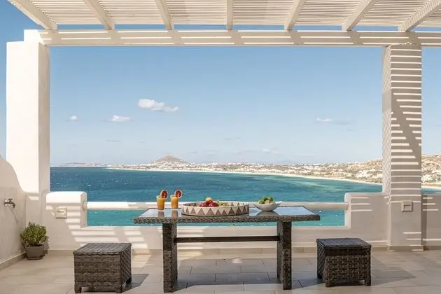 Villa, Deniz Manzaralı (Portara)