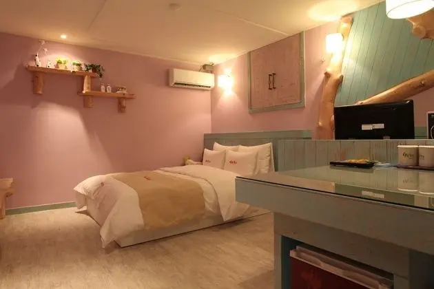 Premier Tek Büyük Yataklı Oda