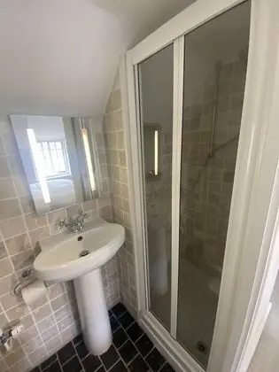 Luxury Kır Evi, Özel Banyo, Havuz Manzaralı (April Cottage)