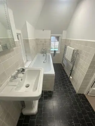 Luxury Kır Evi, Özel Banyo, Havuz Manzaralı (April Cottage)