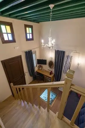 Family Üç Kişilik Oda (Aegiale)