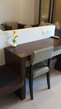 Junior Tek Büyük Yataklı Oda