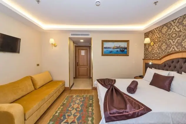 Connection Room